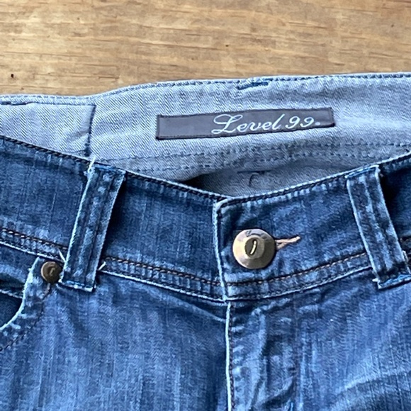 Anthropologie Level99, EU27 - Picture 2 of 5